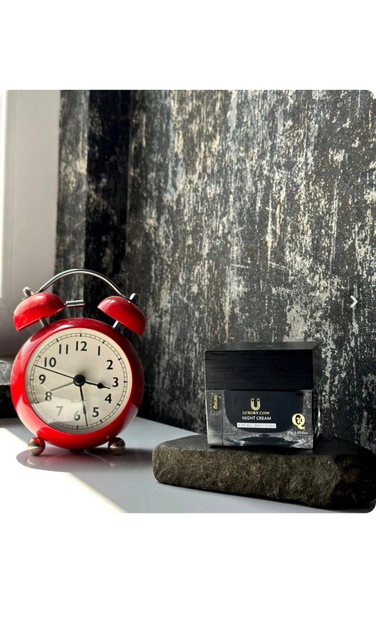 کرم روز و شب Luxury Coin مناسب مراقبت ۲۴ ساعته پوست