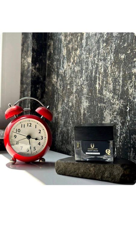 کرم روز و شب Luxury Coin مناسب مراقبت ۲۴ ساعته پوست