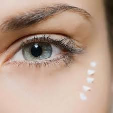 کرم دورچشم گاتیو؛ مناسب رفع سیاهی، چروک و ایجاد شادابی دورچشم 💛🔥