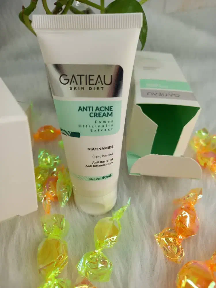 ژل حرفه‌ای ضدجوش و لک GATIEU برای کاهش جوش‌های مقاوم