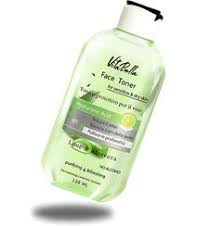 حاوی عصاره الوئه ورا( برای پوست خشک)•حاوی ویتامین B۳ •حاوی هیالورونیک اسید